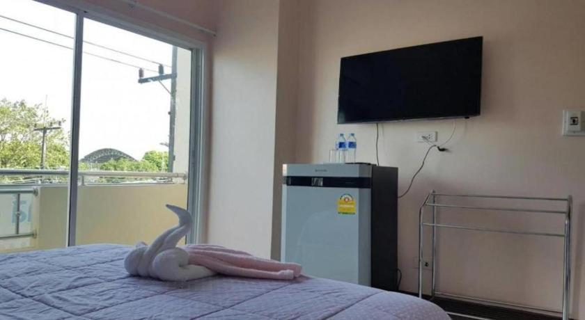 V-House Hotel Trang Luaran gambar