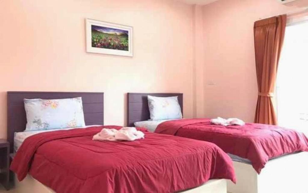 V-House Hotel Trang Luaran gambar